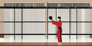 Practicante de taekwondo siguiendo instrucciones